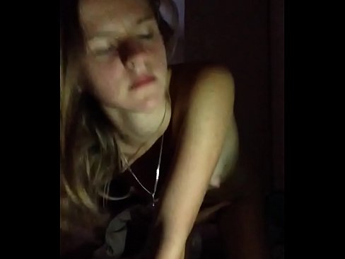 ❤️ Uma garota se masturba e se ejacula Sexo de qualidade em nós ﹏